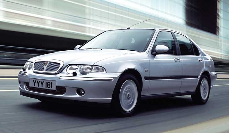 Négyféle karosszériaváltozatban készül majd a Rover 45-ös utódja, a 25-öst pedig különálló modell váltja le 2004-ben. Idén még a régi modellek átdolgozott változatával kell beérnünk