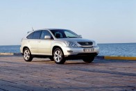 Lexus RX300 - Luxus könnyű terepre