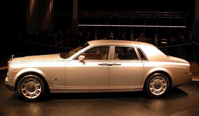 Rolls-Royce Phantom - Nec plus ultra a luxusautók között?