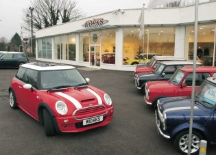 Tuningolt MINI-k a gyártótól