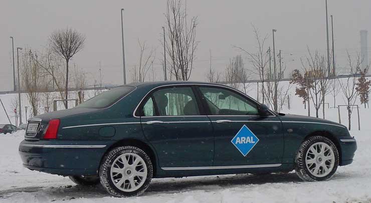 Richard Woolley felelt a Rover 75 formatervezéséért. Maradandó értéket alkotott