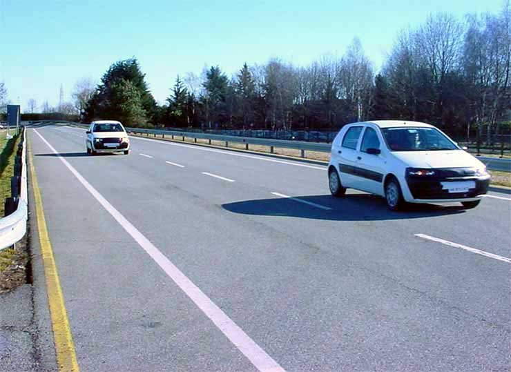 Torinóban a Fiat egyik tesztpályáján próbáltuk ki az új 1.3-as Multijet motort, ahol mintegy mellékesen ott pihent egy üzemanyagcellás városi busz is