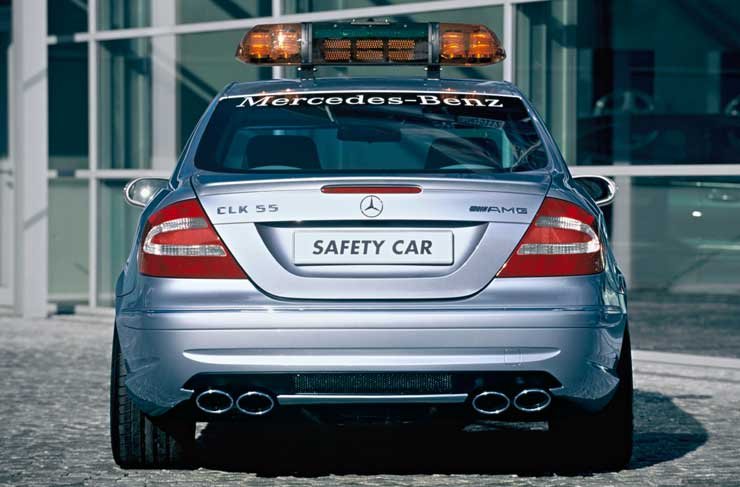 Százmilliók láthatják a 367 lóerős CLK 55 AMG-t minden Forma-1-es futam közvetítésén