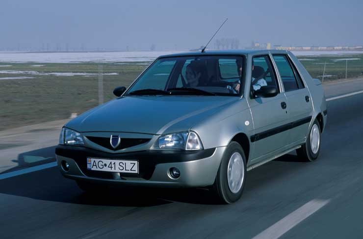 75 lóerős és a Renault-tól érkezik az 1,4 literes benzinmotor