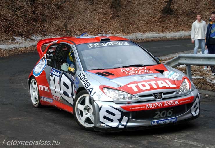 8995_78405_1000x700.jpg | Vezess | Vezess Ifj. Tóth János és Tóth Imre nagyon jól kezdett, de technikai hiba miatt ki kellett állniuk