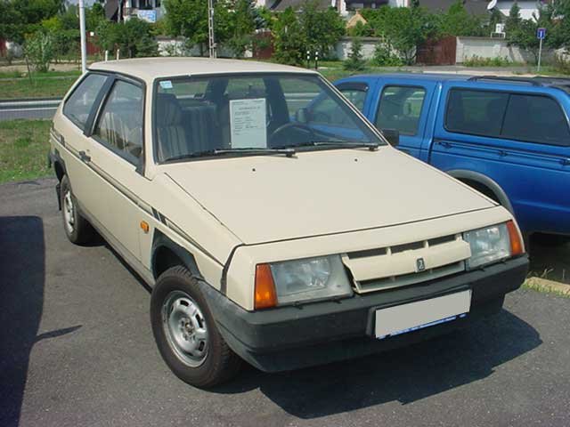 9079_78774_1000x700.jpg | Vezess | Vezess Január 1-től csak 1996. január 1. után forgalomba helyezett autó kerülhet be az országba