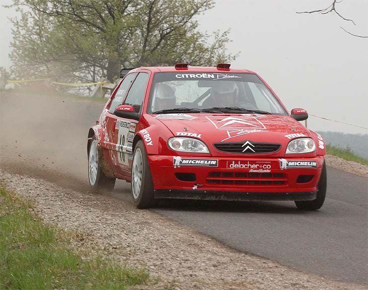 7397_70429_1000x700.jpg | Vezess | Vezess Bútor Robi megnyerte az A6-ot és az F2-t is, Herczigék jó formában autóztak a másik Citroënnel. Fotó: mediafoto.hu