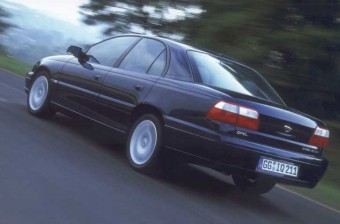 Felsőkategóriás Opel tanulmány Frankfurtban?