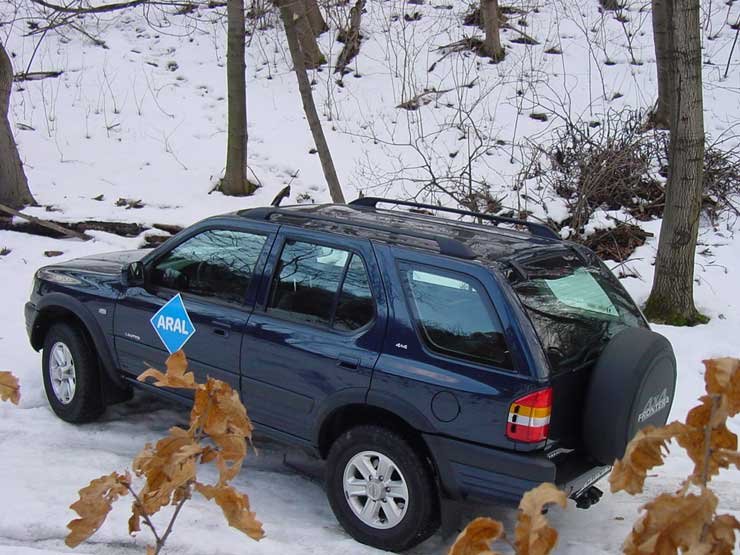 Gombnyomásra kapcsolható az összkerék-hajtás, 100 km/órás sebességig