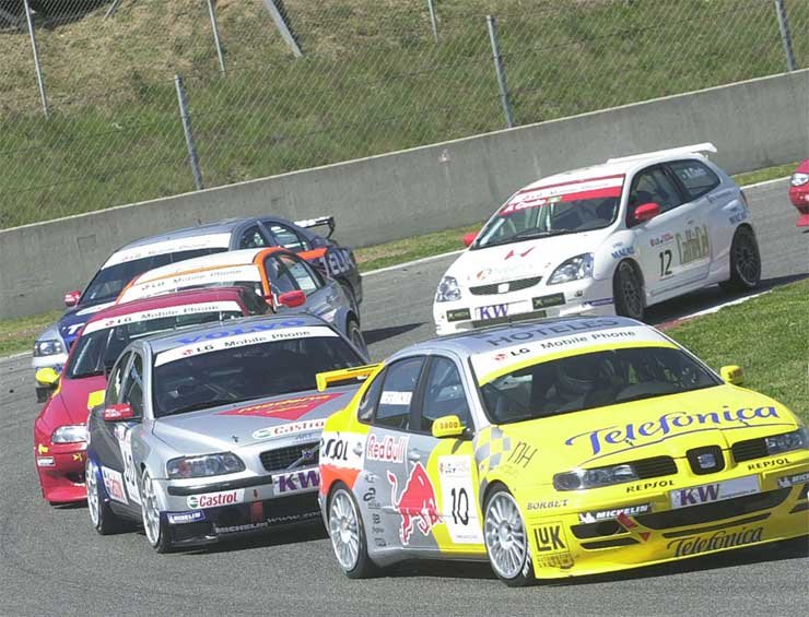 Frank Diefenbacher már az első versenyen jól tartotta a magát a középmezőnyben