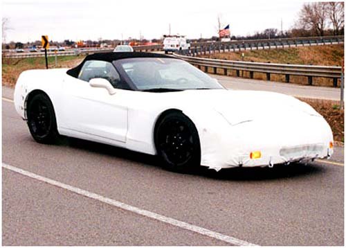 Több mint negyven év után hagyományos lámpabúrát kap az új Corvette generáció