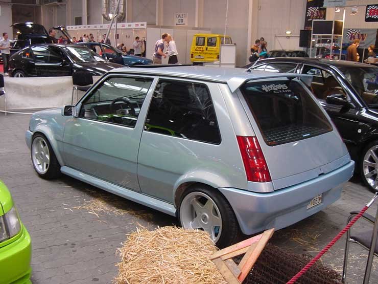 Tuning & Stereo show 2003 7