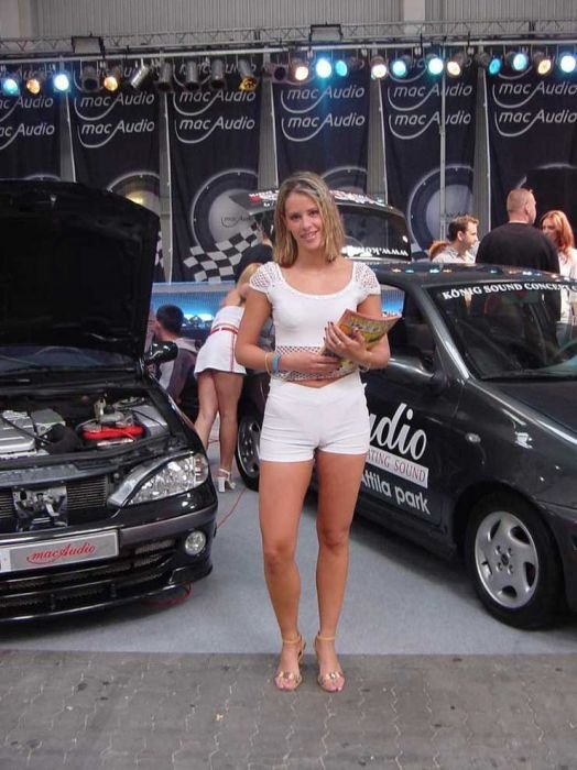 Tuning & Stereo show 2003 36