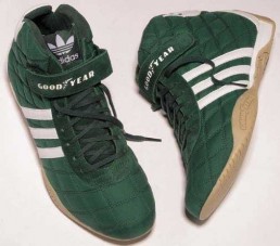 Autógumi cipőtalpon