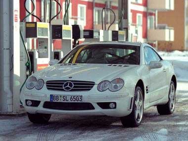 Közeledik a 612 lóerős SL Mercedes bemutatása