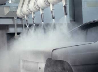 Sztrájk bénítja a hármas BMW-k gyártását