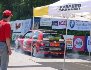 Clio Kupa - Kőkeményen