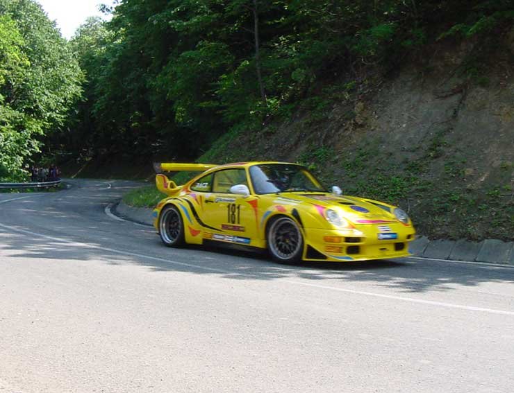 8670_77316_1000x700.jpg | Vezess | Vezess Rácz István első nap második, vasárnap harmadik lett a királykategóriában. Volt olyan biztonsági őr, aki még őt sem ismeri fel és nem akarta átengedni a kordonnál