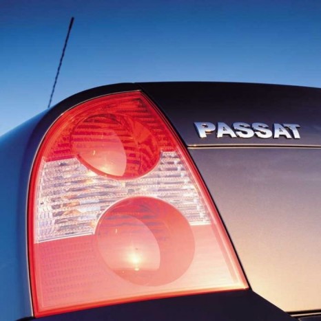 Passat kabriót tervez a VW