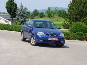 Vezettük: Daewoo Nubira - Szebb és jobb?