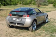 Teszt: smart roadster-coupé – Csöppke vagyok! 32