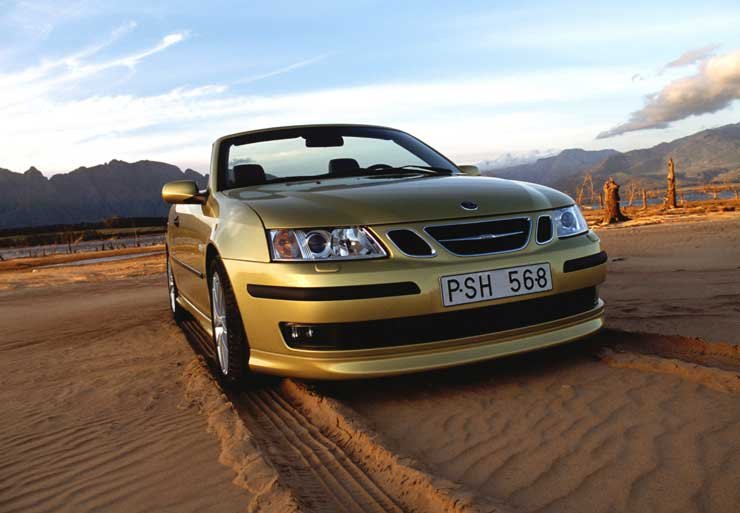 Új Saab 9-3 Cabriolet - Egyéniség maradt