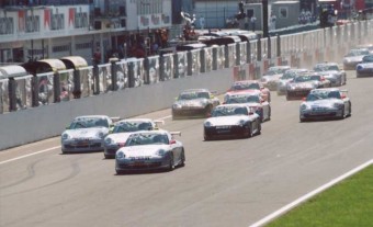 Porsche: háttérben marad a motorsport