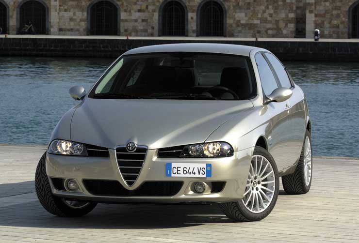 Új Alfa Romeo 156-os Magyarországon