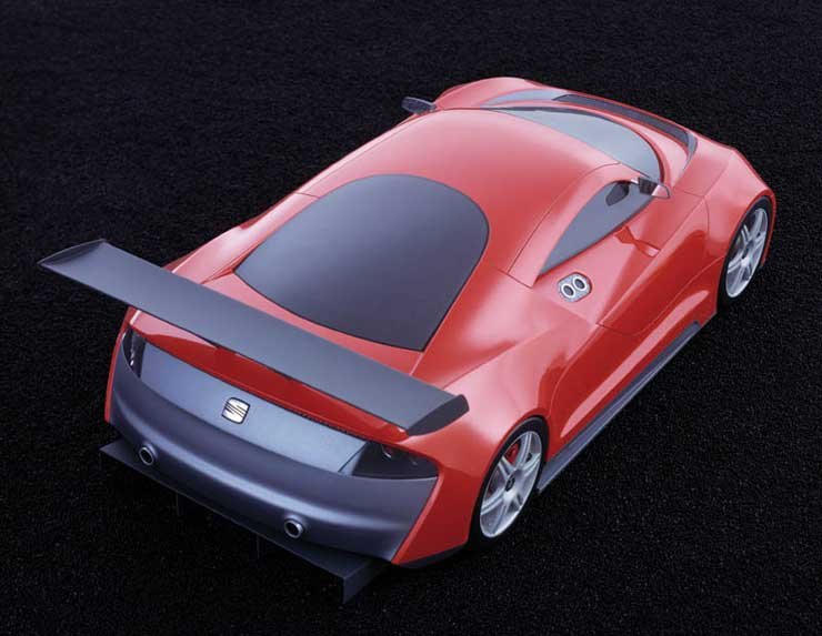 Még idén láthatjuk spanyol versenypályán az 500 lóerős Cupra GT-t