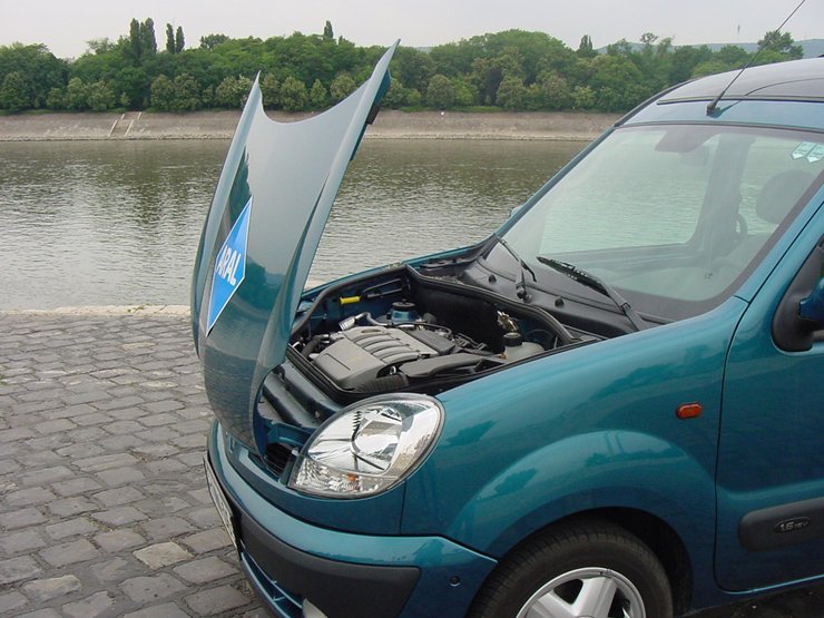 Teszt: Renault Kangoo 1.6 16V Privilege – Belső értékek 12