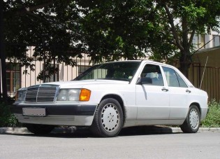 Használt autó: Mercedes-Benz 190 W 201