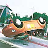 ADAC teszt: Borulás kabriókkal