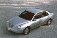 Teszt: Lancia Thesis 2.4 JTD LX Emblema 10