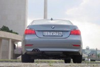 Vezettük: BMW 530i – Szerva itt, csere ott 26