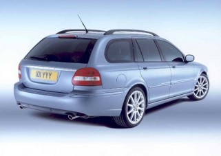 Elkészült az X-Type kombi