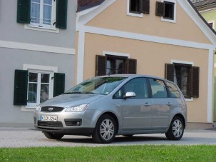 Ford Focus C-Max  az Autótrendben