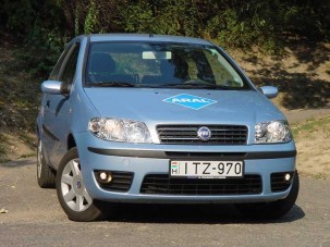 Teszt: Fiat Punto 1.3 JTD Active - Sportos ketyegő