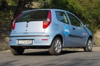 Teszt: Fiat Punto 1.3 JTD Active – Sportos ketyegő 23