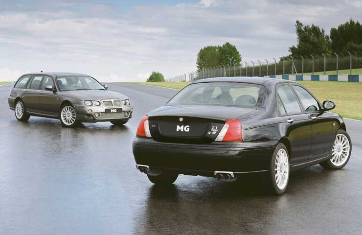 6,6 másodperc alatt ér 100-ra a ZT, a kombi ZT-T-nek egy tizeddel tovább tart