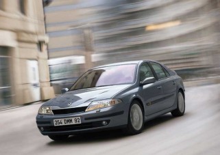 Renault Laguna visszahívás ABS, ESP hiba miatt