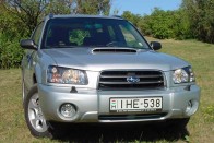 Teszt: Subaru Forester 2.0T – Magára talált 38