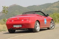 Teszt: Alfa Spider 3.2 V6  24V – Dzsigoló 24