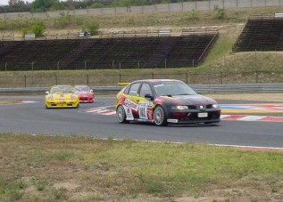 adRenaline Racing Team: leghátulról az élbolyba