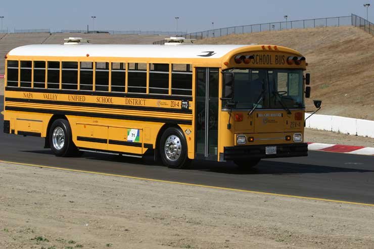 Idén először buszok és kamionok is részt vettek a versenyen