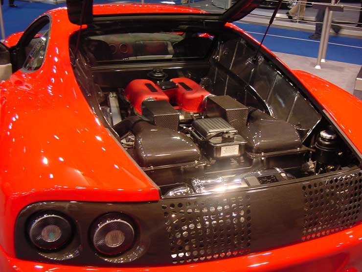 8224_75055_1000x700.jpg | Vezess | Vezess Több mint 11 millió Forintnak megfelelő Euro-t kell a Novitevnél hagyni, ha valaki a Rosso Supersport Bi-compressor teljesítményére vágyik