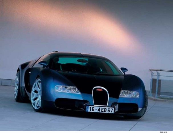 406-ról 330 km/órára korlátozzák a Bugatti végsebességét