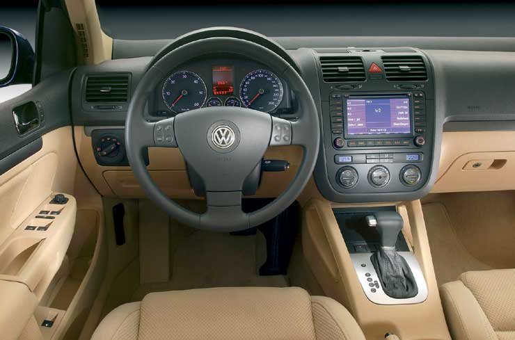 Párbaj: Volkswagen Golf – Opel Astra 12