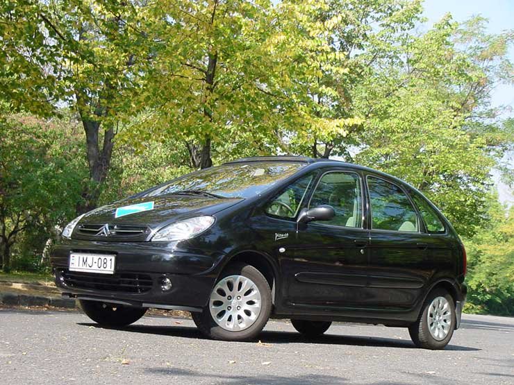 Teszt: Citroën Xsara Picasso 2.0 Aut. Exlusive – Hátrányos helyzetben 9