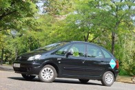 Teszt: Citroën Xsara Picasso 2.0 Aut. Exlusive – Hátrányos helyzetben 35