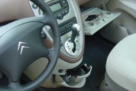 Teszt: Citroën Xsara Picasso 2.0 Aut. Exlusive – Hátrányos helyzetben 41